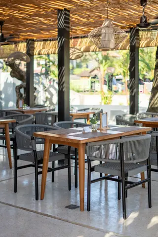 Pendopo Restaurant at Puri Tempo Doeloe Sanur thumbnail 2
