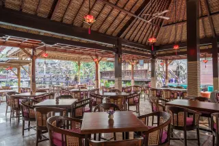 Cafe Lotus Ubud thumbnail 2