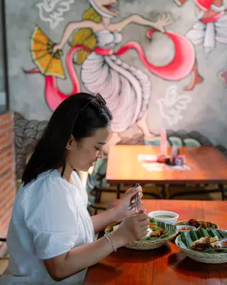 Ocin Babi Guling dan Samsam Ubud thumbnail 1
