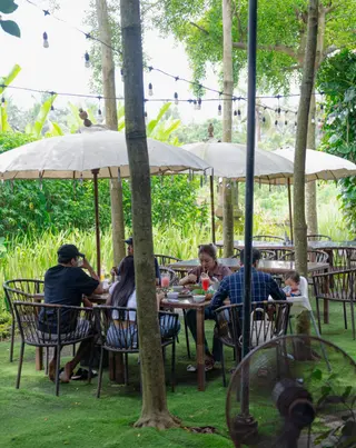 Ocin Babi Guling dan Samsam Ubud thumbnail 2