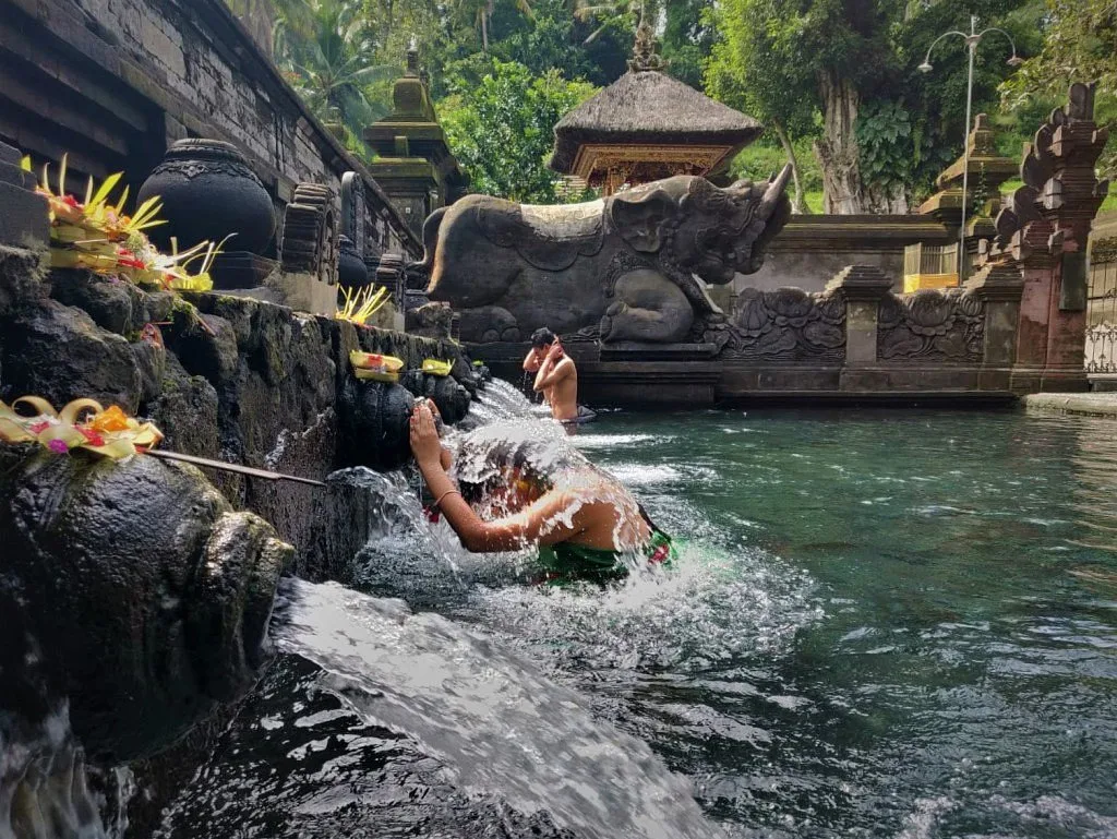 Tirta Empul 寺廟