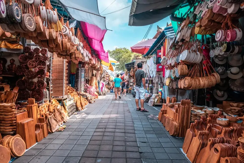 Ubud Palace & Ubud Art Market