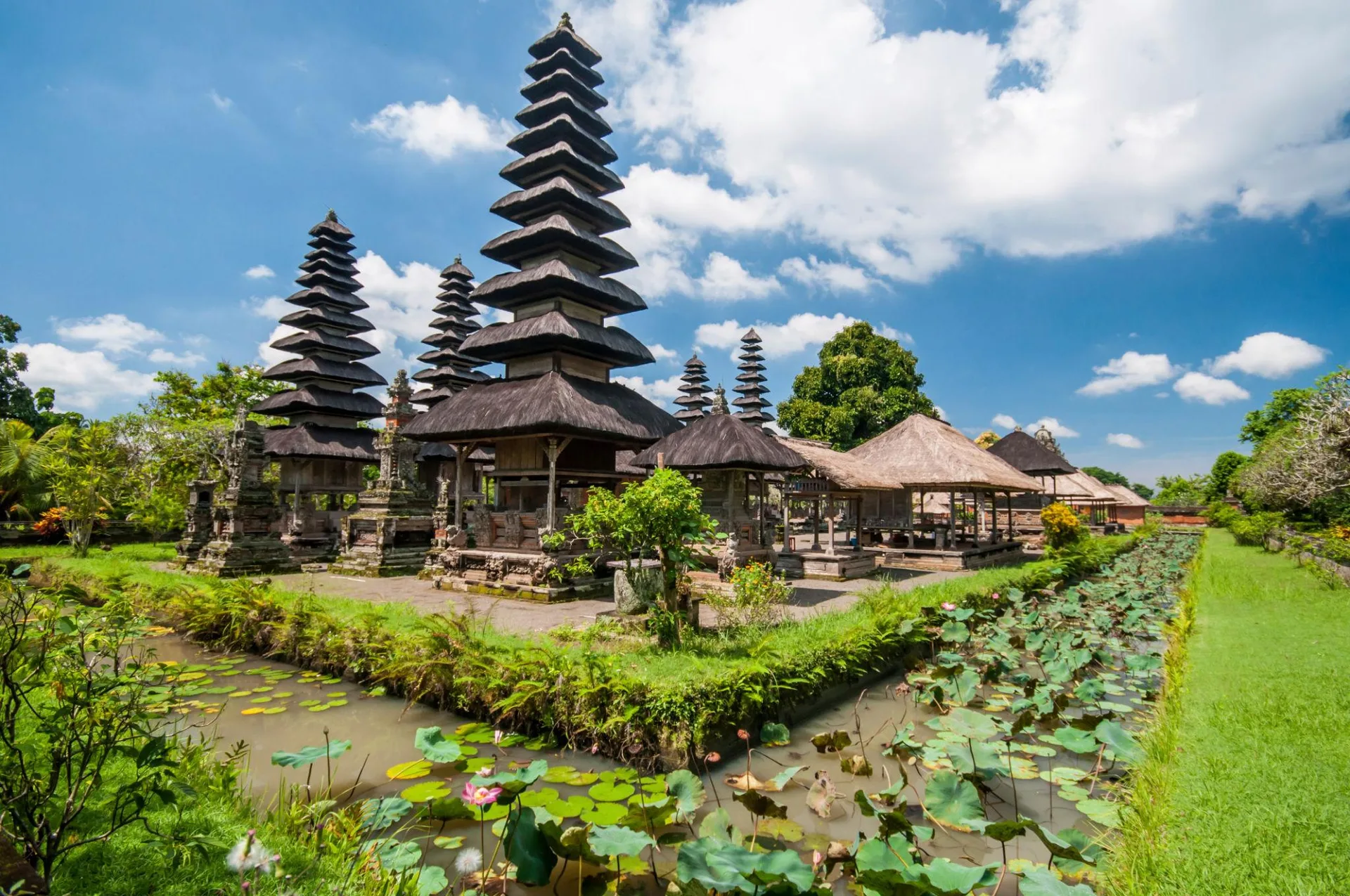 Taman Ayun Temple