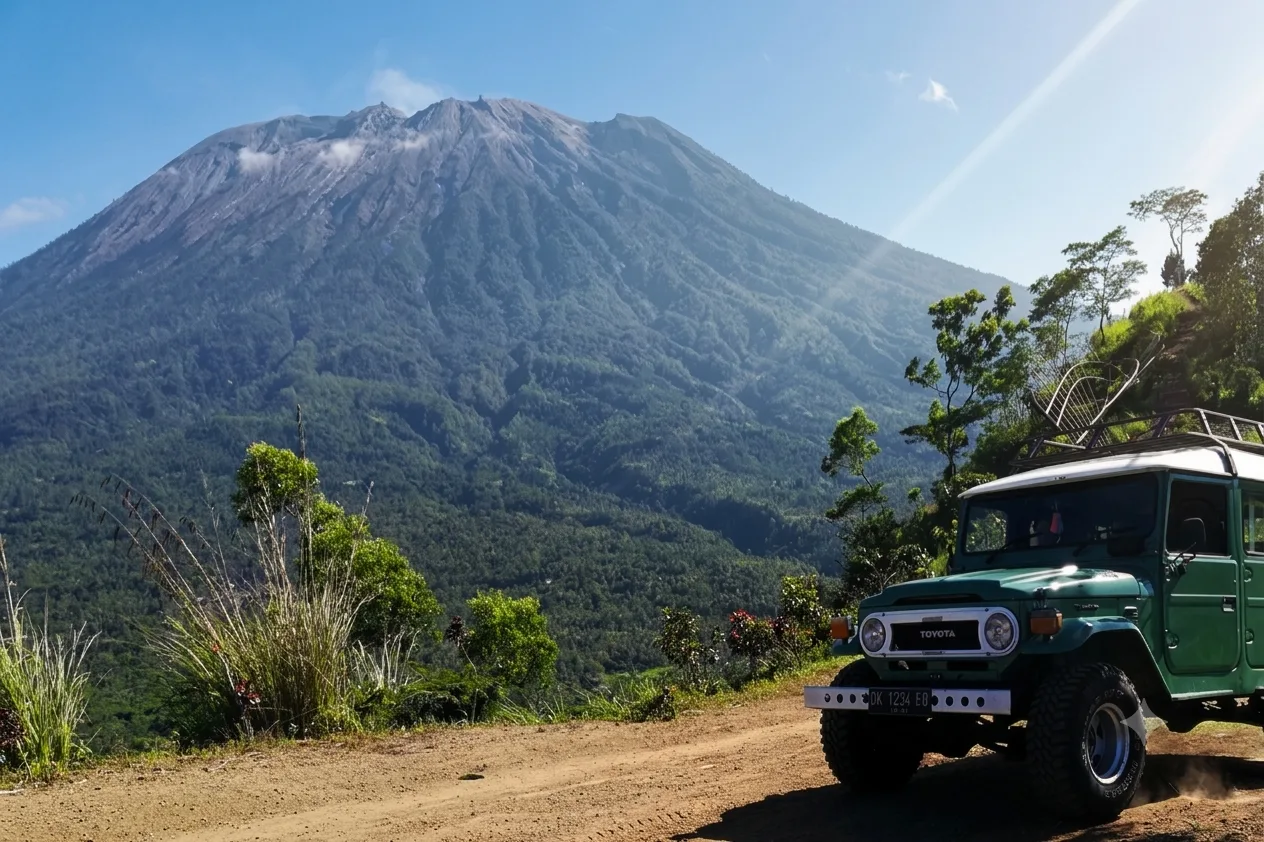 Tur 6 Jam Salak Agro dengan Jeep 4WD menyusuri jalur desa & panorama puncak bukit