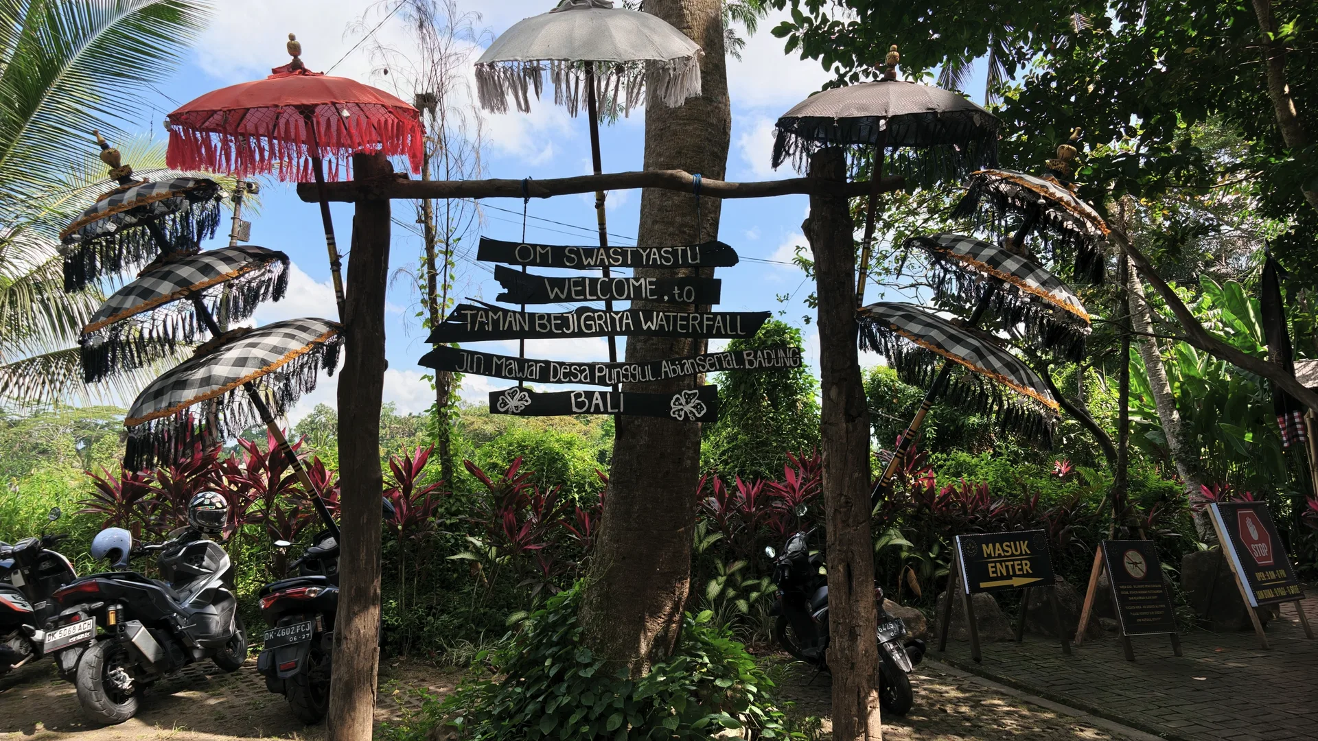 A Spiritual Escape at Taman Beji Griya Waterfall