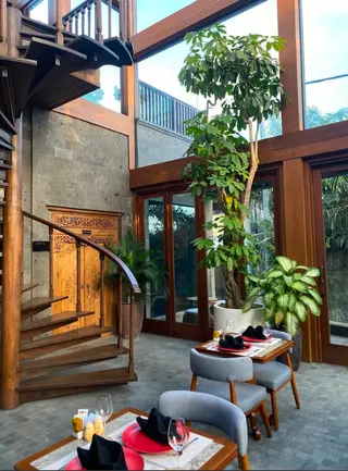 MADAWA BALI, NUSA DUA thumbnail 3