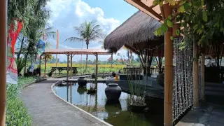 Bale Udang Ubud thumbnail 3