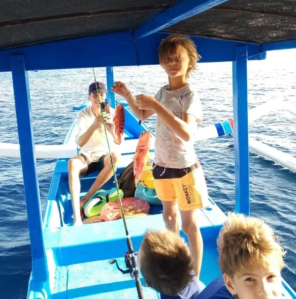 Authentic Sunrise Fishing & Snorkeling Private In Amed