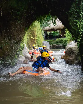 Explore Hidden Caves Of Ubud With Tubing Activity media 4