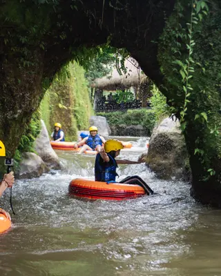 Explore Hidden Caves Of Ubud With Tubing Activity media 5