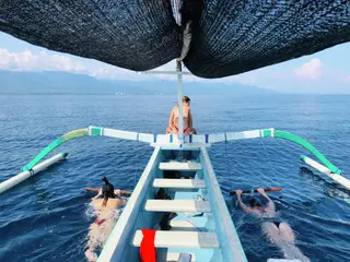 Rian Captain Boat in Lovina media 3