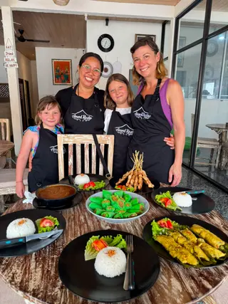 Amed Resto Cooking Class In Amed media 2