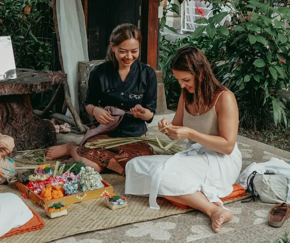 60 Minutes Balinese Sacred Floral Offering Workshop